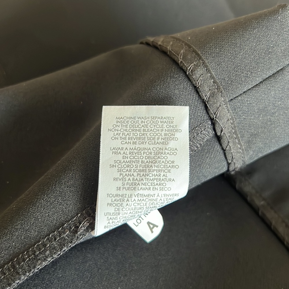 Cabi Dinner Jacket - image 7